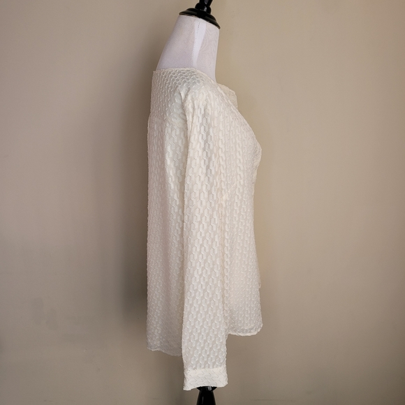 Talbots cream textured button down blouse - Picture 4 of 9